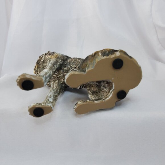 Howling Wolf Figurine Statue 7.5" Tall Cast Resin Animal Sculpture - Picture 9 of 11